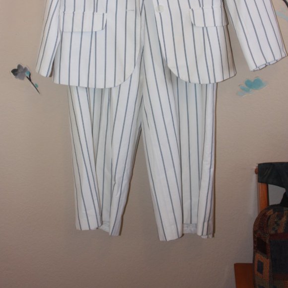 Vintage Andre Oliver Crop Pant suit - Picture 8 of 10